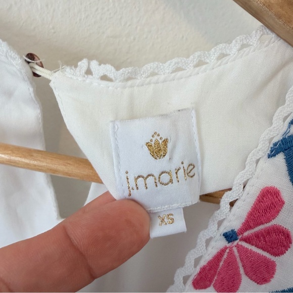 J. Marie Embroidered Flutter Sleeve Babydoll Top White Pink Blue XS - Picture 4 of 6